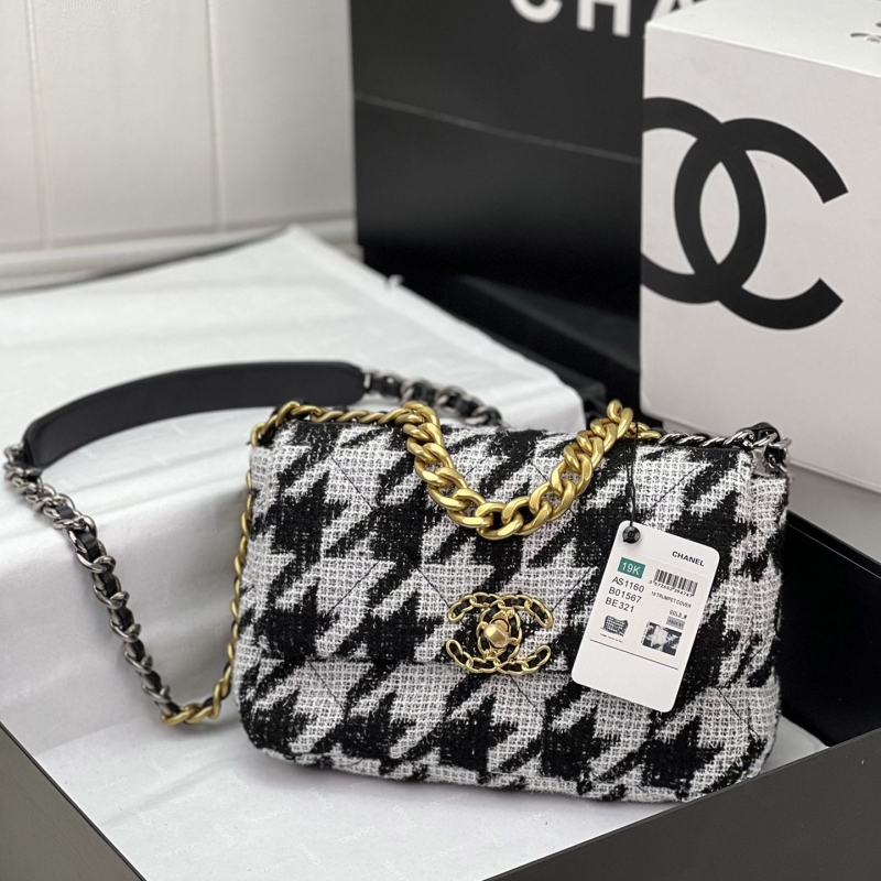 Ch*el 19 bags